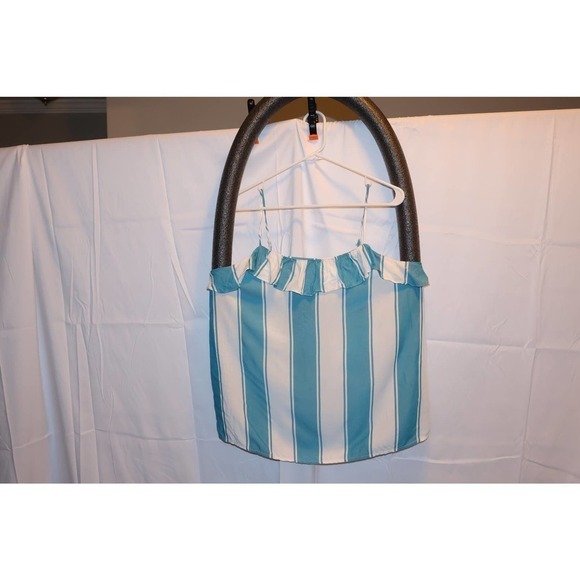 Old Navy ruffle Cami White Blue Vertical Stripe - Picture 9 of 14